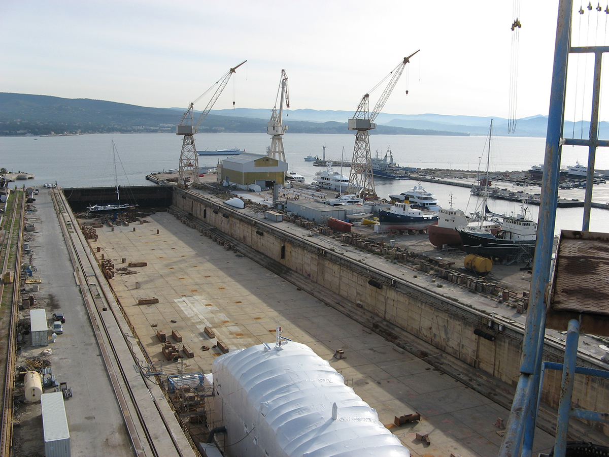 300-metre-dry-dock